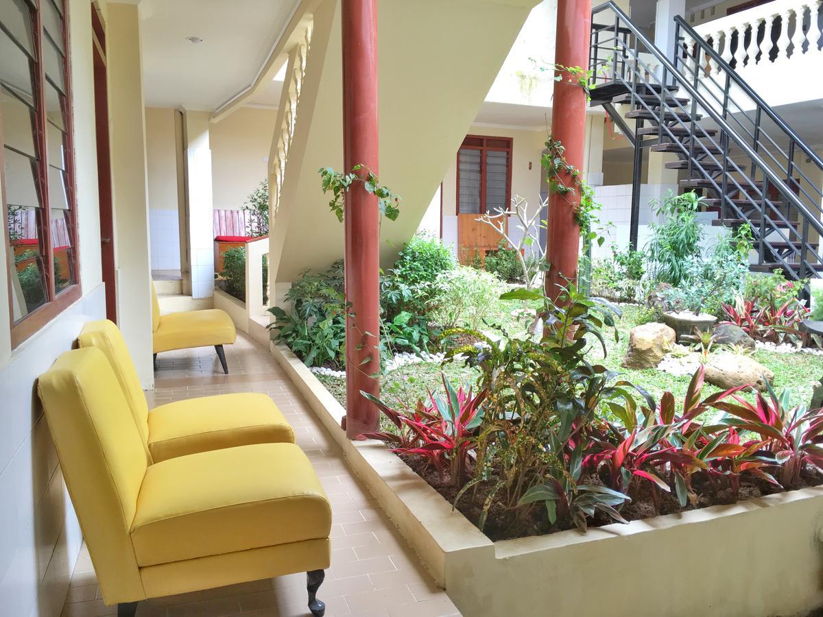 Indekost Bogor Hotel Exterior photo